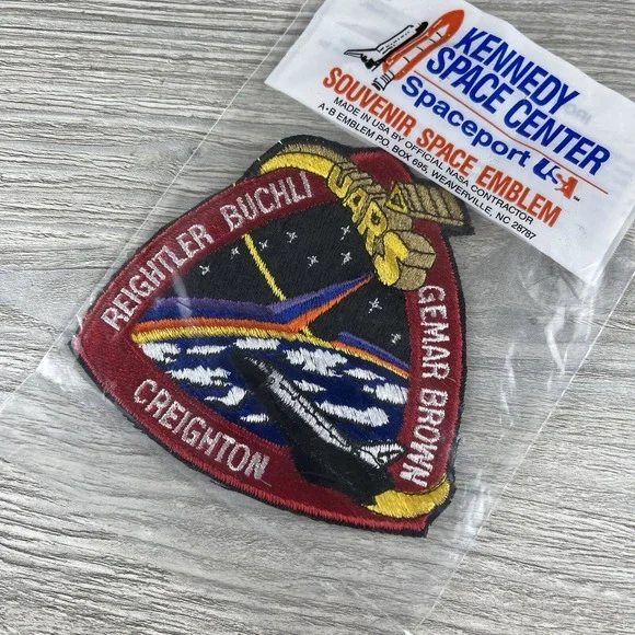 Vintage Kennedy Space Center Nasa Souvenir Space Emblem Made In USA - Picture 4 of 16